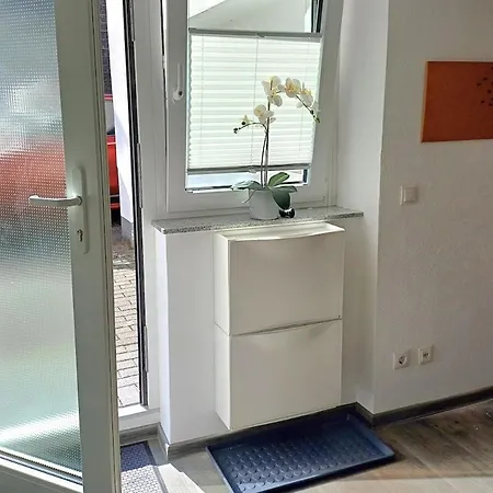 Modernes Ruhige Mit Blick Ins Gruene