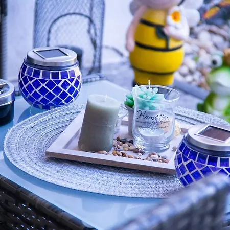 Modernes Ruhige Mit Blick Ins Gruene