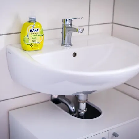 Modernes Ruhige Mit Blick Ins Gruene Apartment