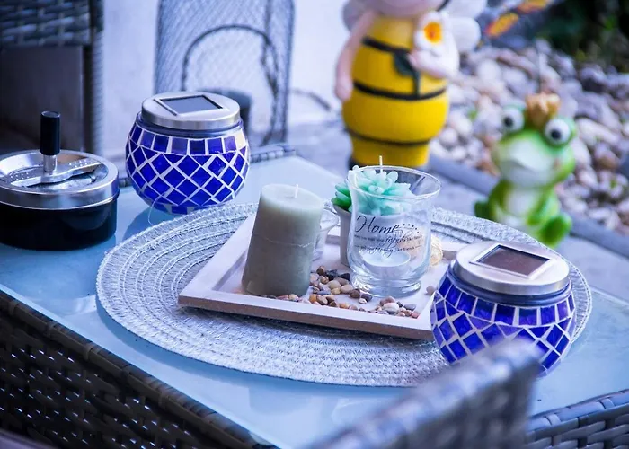 Modernes Ruhige Mit Blick Ins Gruene